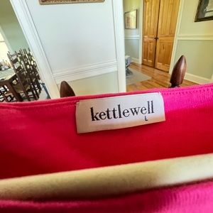 Kettlewell T shirt dress Hot Pink size Lg